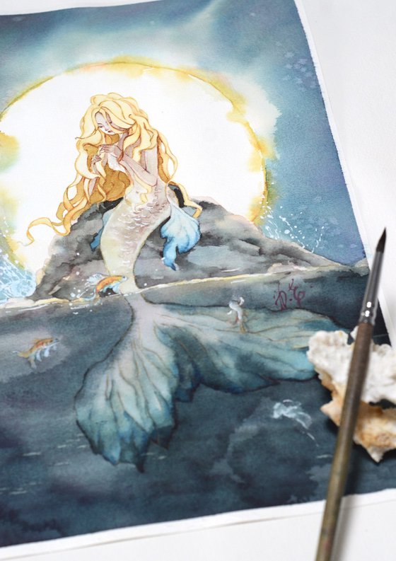 Golden haired mermaid