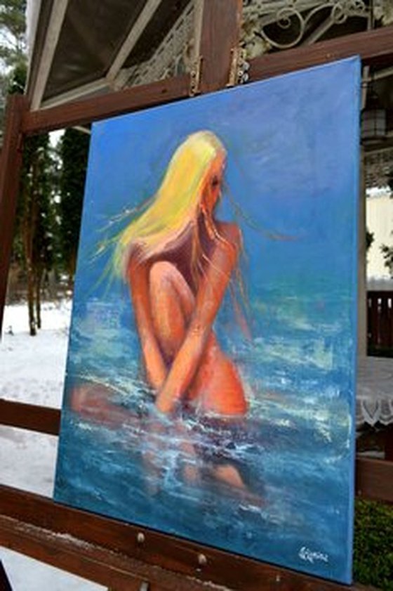 Solar Nymph: The Amber Glow