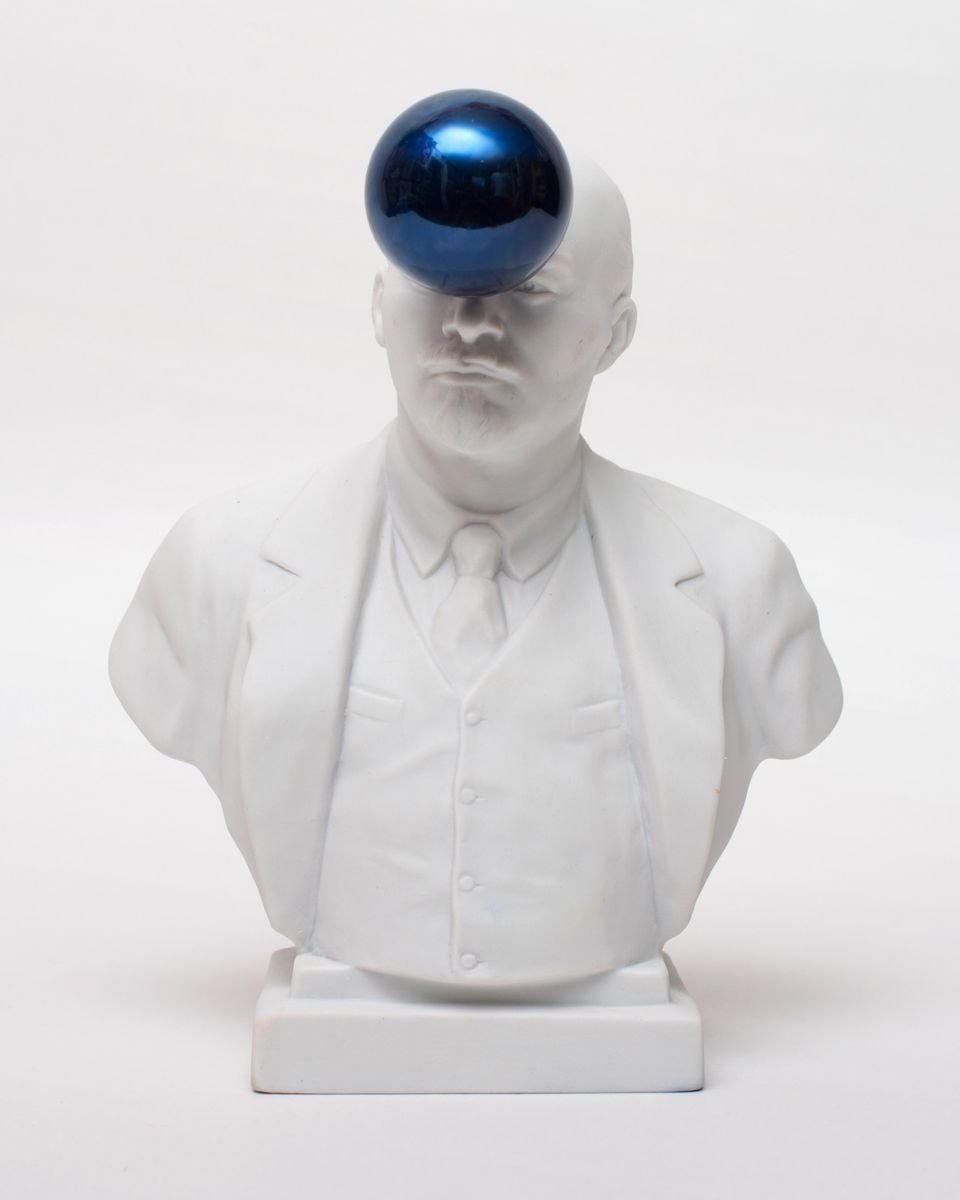 Lenin with Gazing Ball by Oleksandr Balbyshev