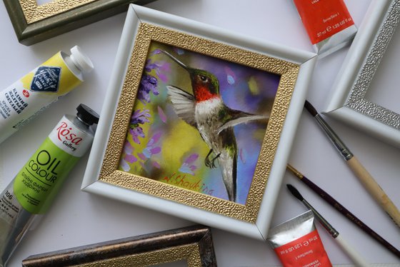 Vibrant Hummingbird Miniature