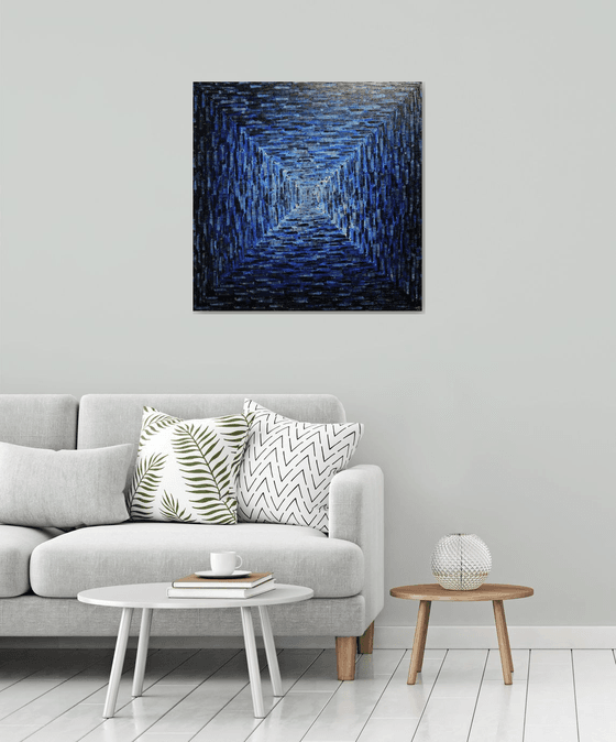 L. square gradient dark blue