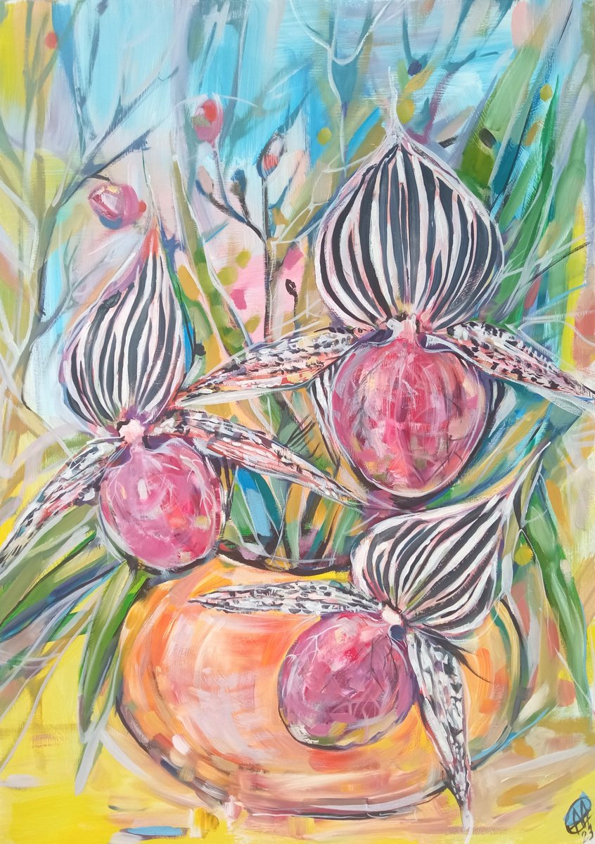 Organic Still Life Oil Painting By Alina Skorokhod, 20 X 28, Gold Of Kinabalu Orchid, Original Artwork