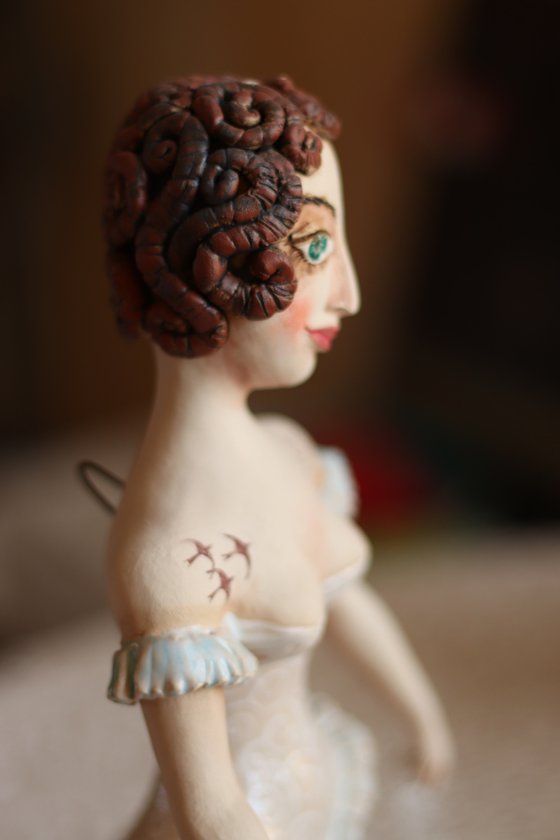 From the Cabaret girls. Girl with a birds. Wall sculpture by Elya Yalonetski