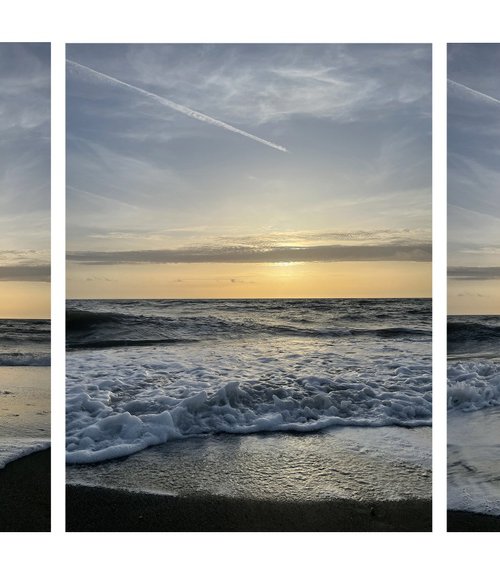 NT#171 Triptych sea #3 by Mattia Paoli