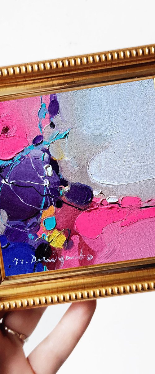 Abstract painting by Nataly Derevyanko