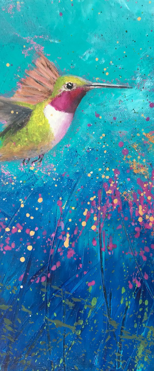 Humming Lovebird I by Laure Bury