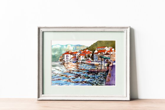 Golden Waves of Perast