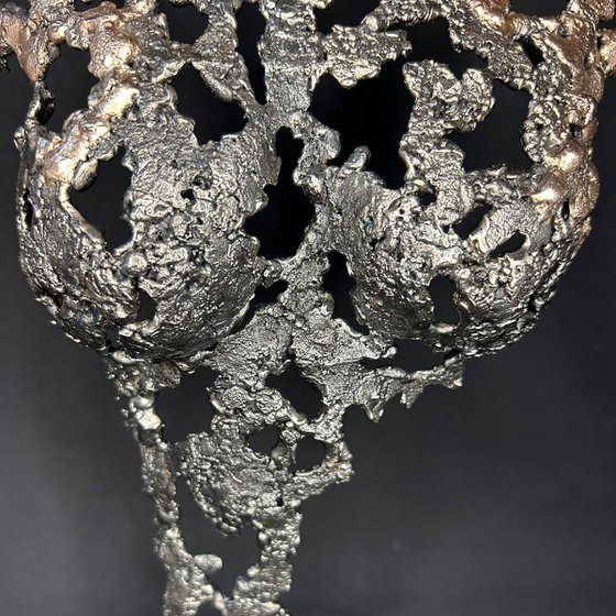 The Thresholds of Day