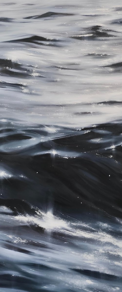 Monochrome Tides by Valeria Ocean