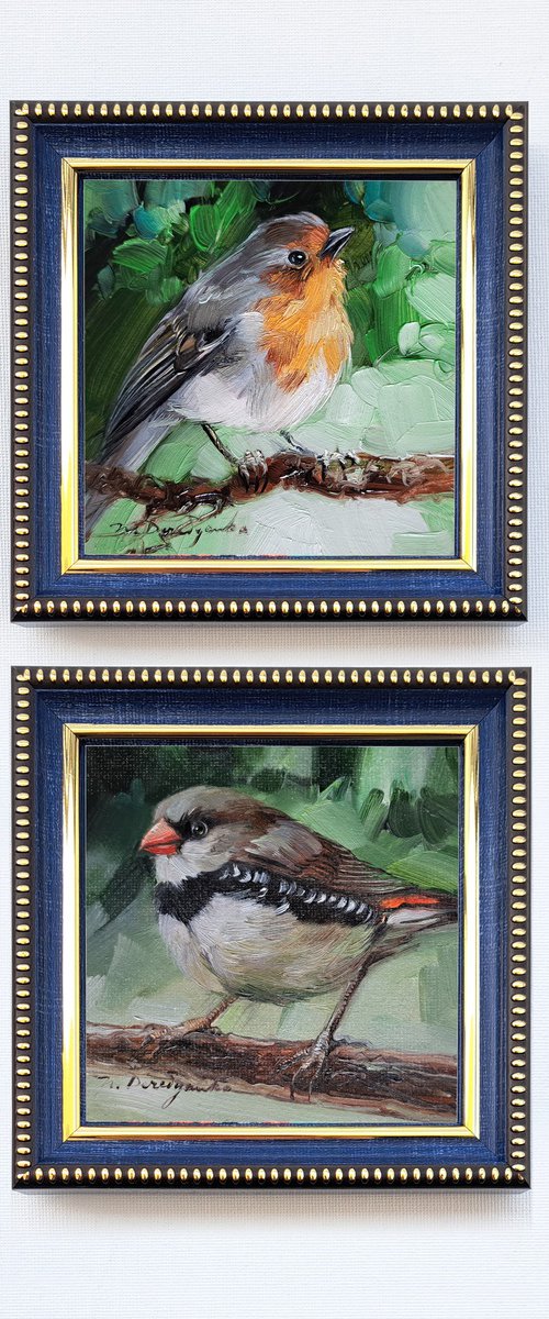 Small bird by Nataly Derevyanko