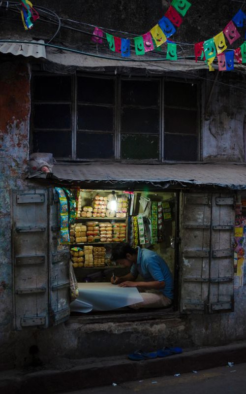 The Micro-Shops of India II by Serge Horta