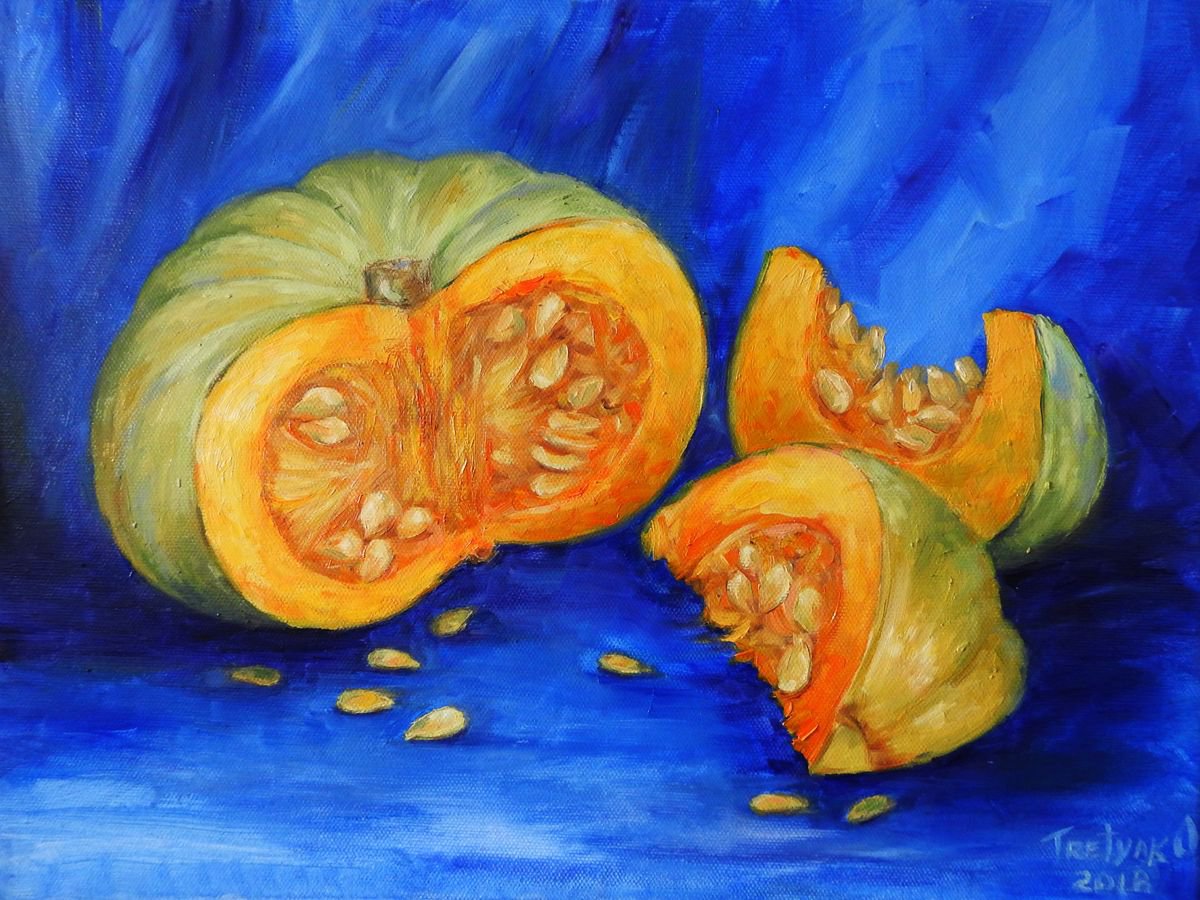 8 pumpkin seeds by Olga Tretyak