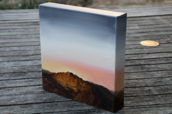 Mountain at dawn - small size - deep edges canvas 20X20cm