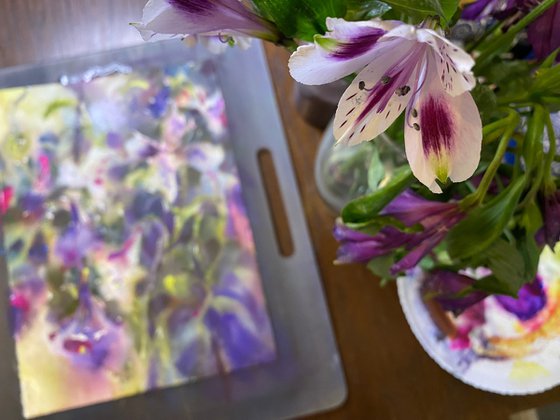 Bouquet of purple flowers - floral watercolor