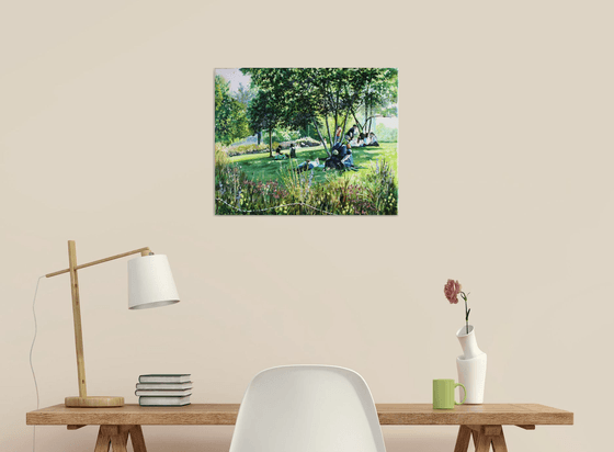 Summertime QE2 Park London