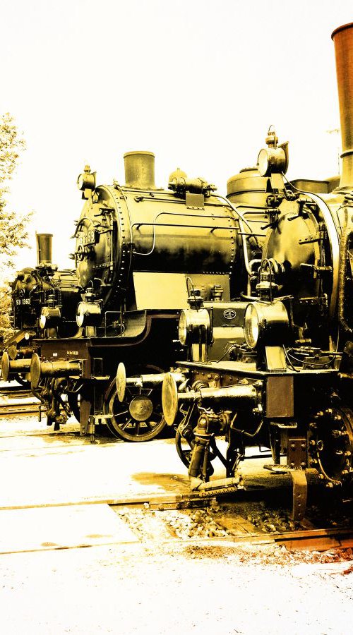 Old steam trains in the depot - print on canvas 60x80x4cm - 08368m1 by Kuebler