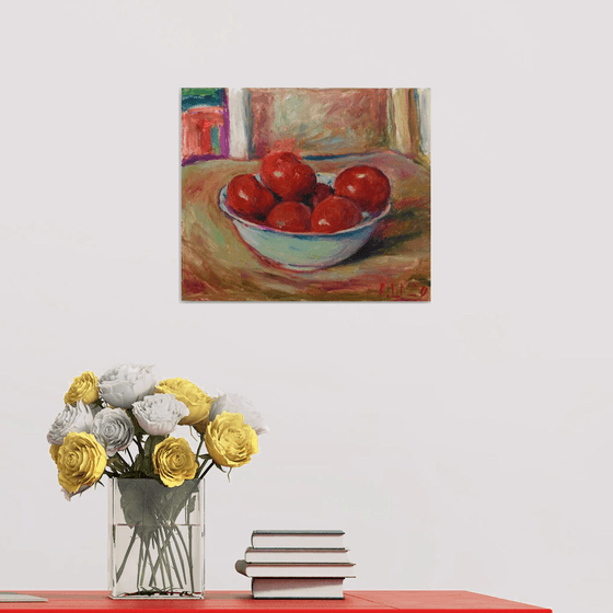 Tomatoes in a bowl