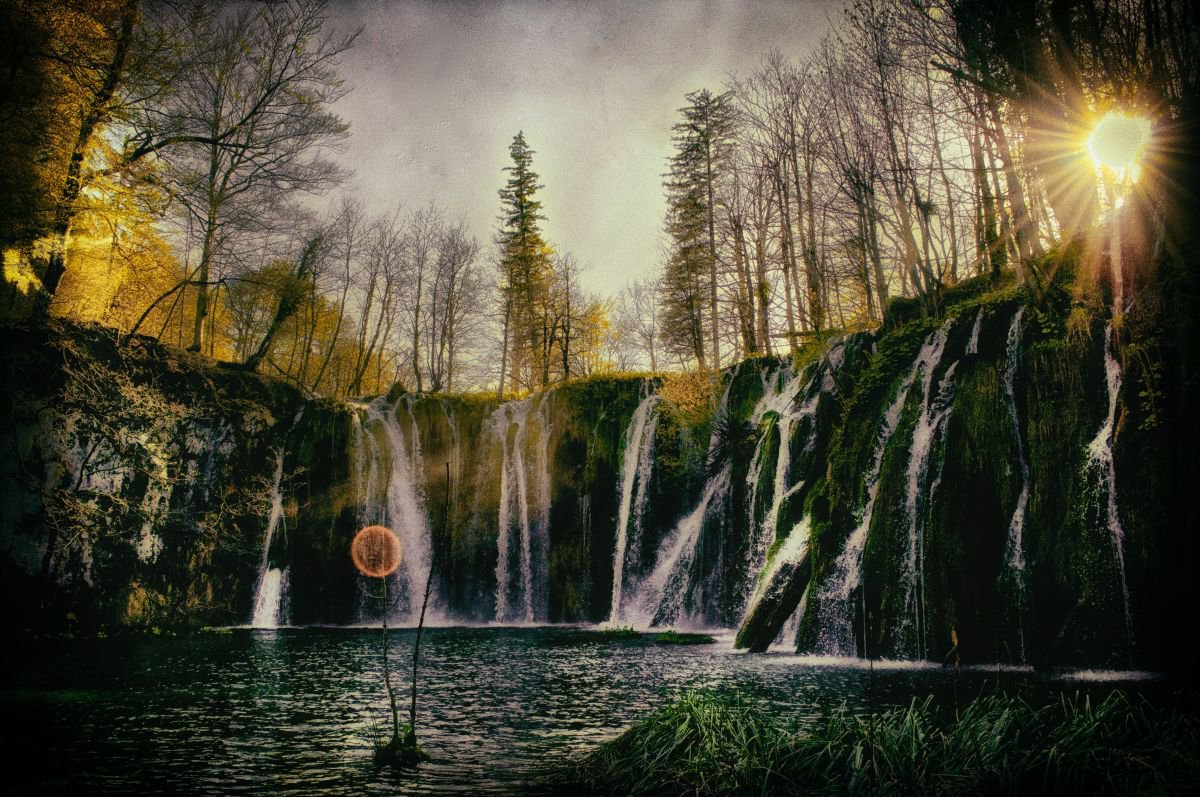 Waterfall by Marc Ehrenbold
