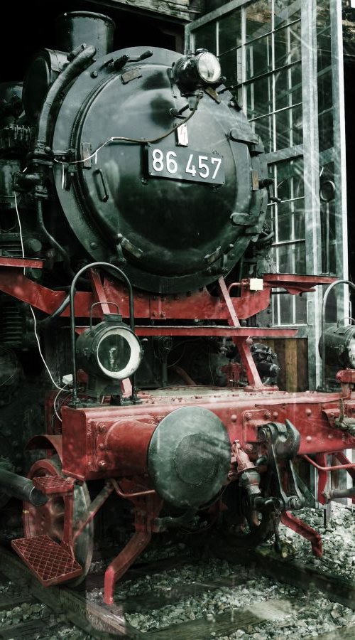 Old steam trains in the depot - print on canvas 60x80x4cm - 08515m2 by Kuebler