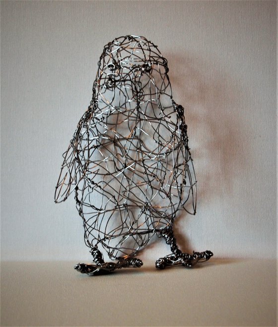Silver wire Poppy Penguin