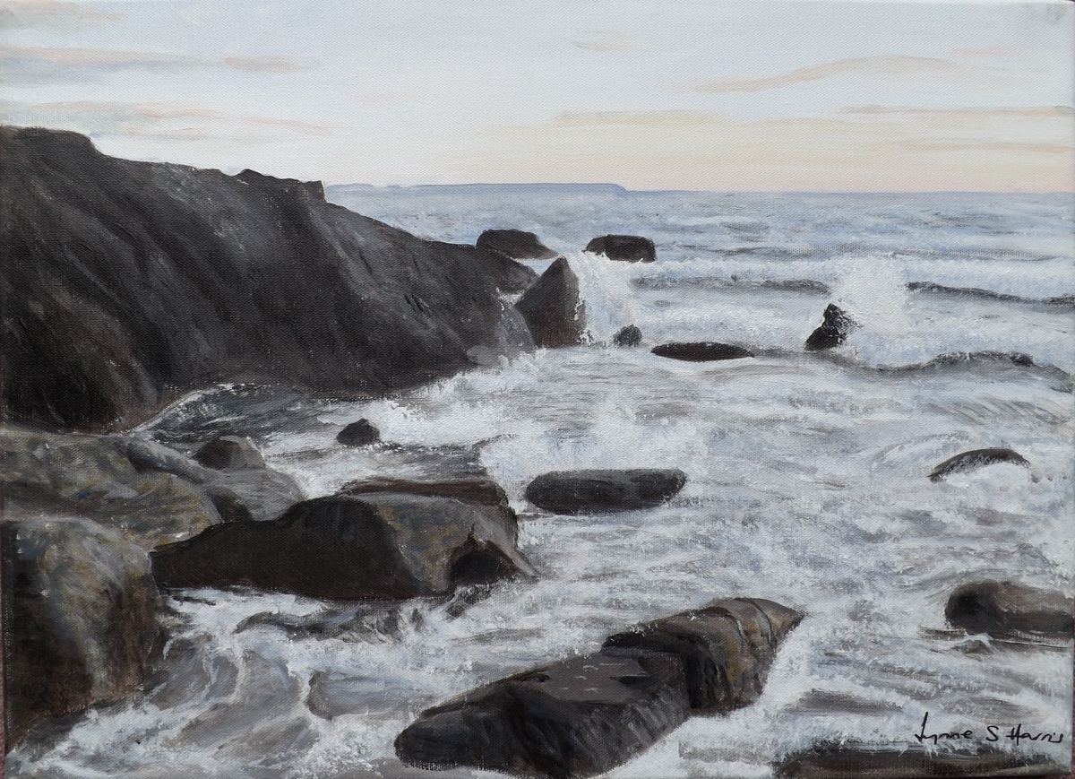 Incoming tide. by Lynne Harris