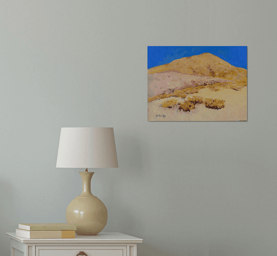 Desert. Golden Hills