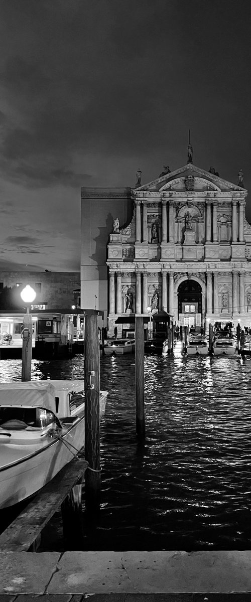 Venezia by Mattia Paoli