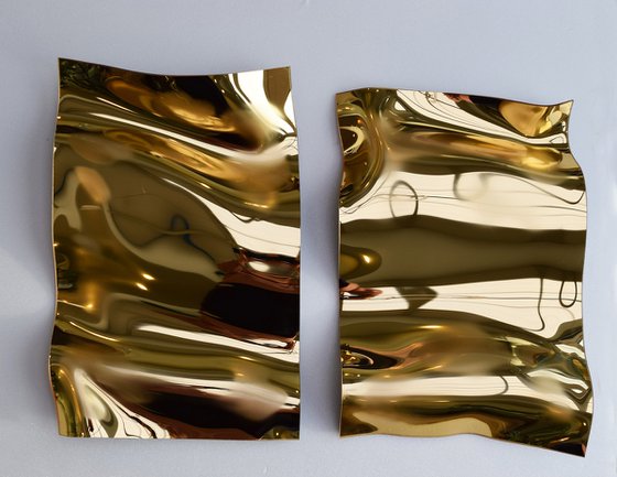 Golden Scattered leaves