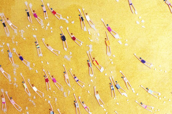 Swimmers 469 in Pikko Waters Gold Sea