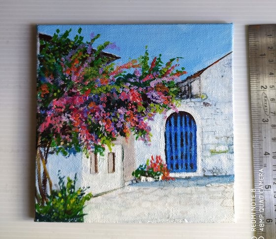 Santorini and European Summer Cottages