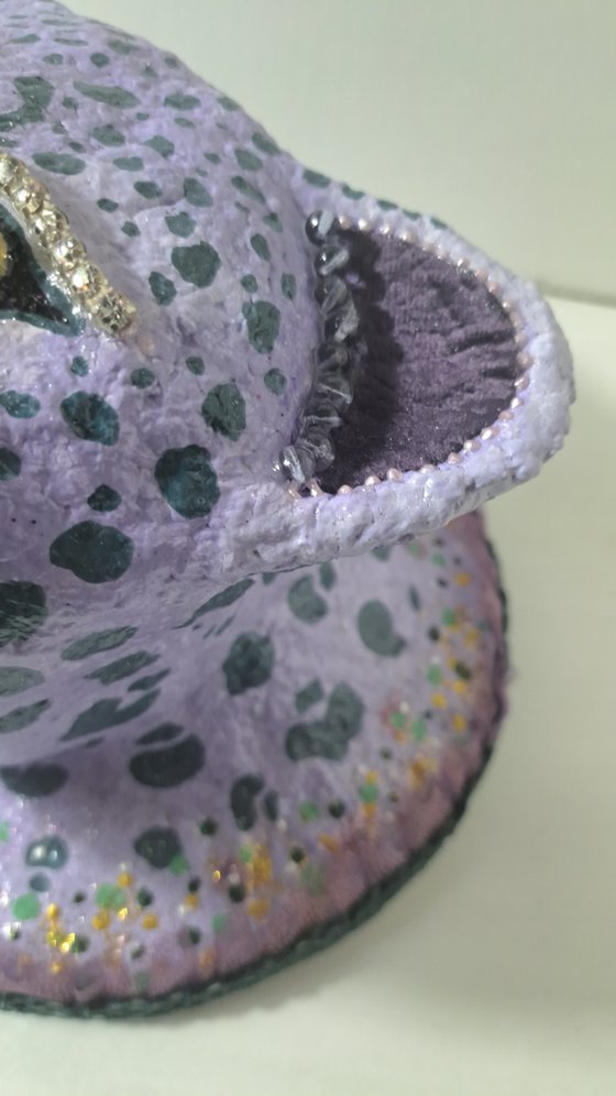 Violet guardian