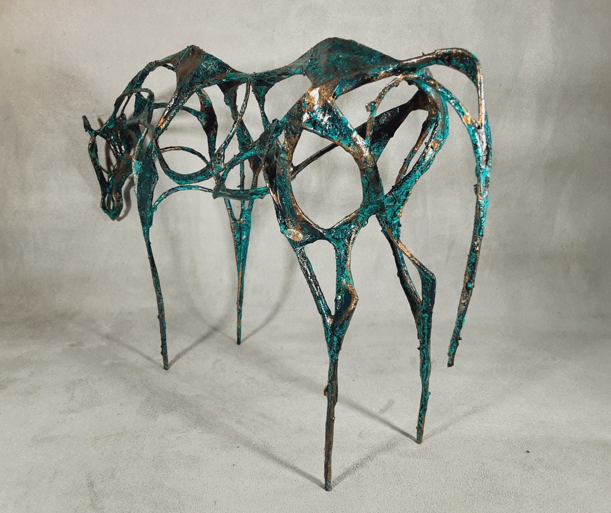 Expressive Animal Sculpture By Linda Hoyle, 14 X 9", Silent, Original Artwork