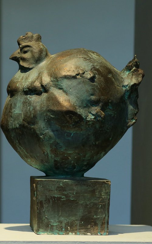 Empress of the Yard by Gegham Begjanyan