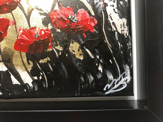 Poppies on gold leaf