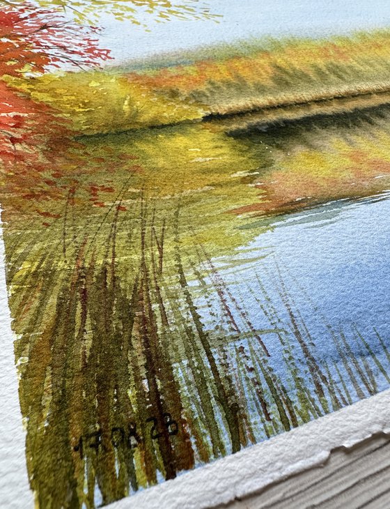 Breath of autumn on the lake