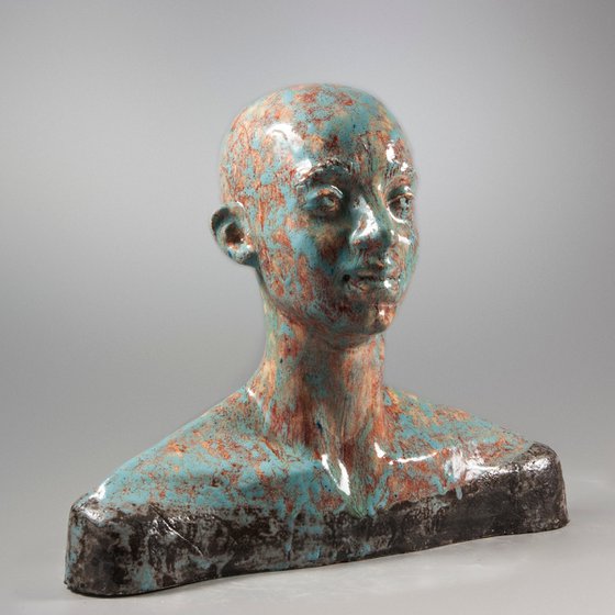 bust_09