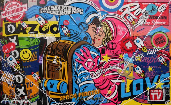 Rogue Love 160cm x 100cm Space Cadets Kissing Textured Urban Pop Art