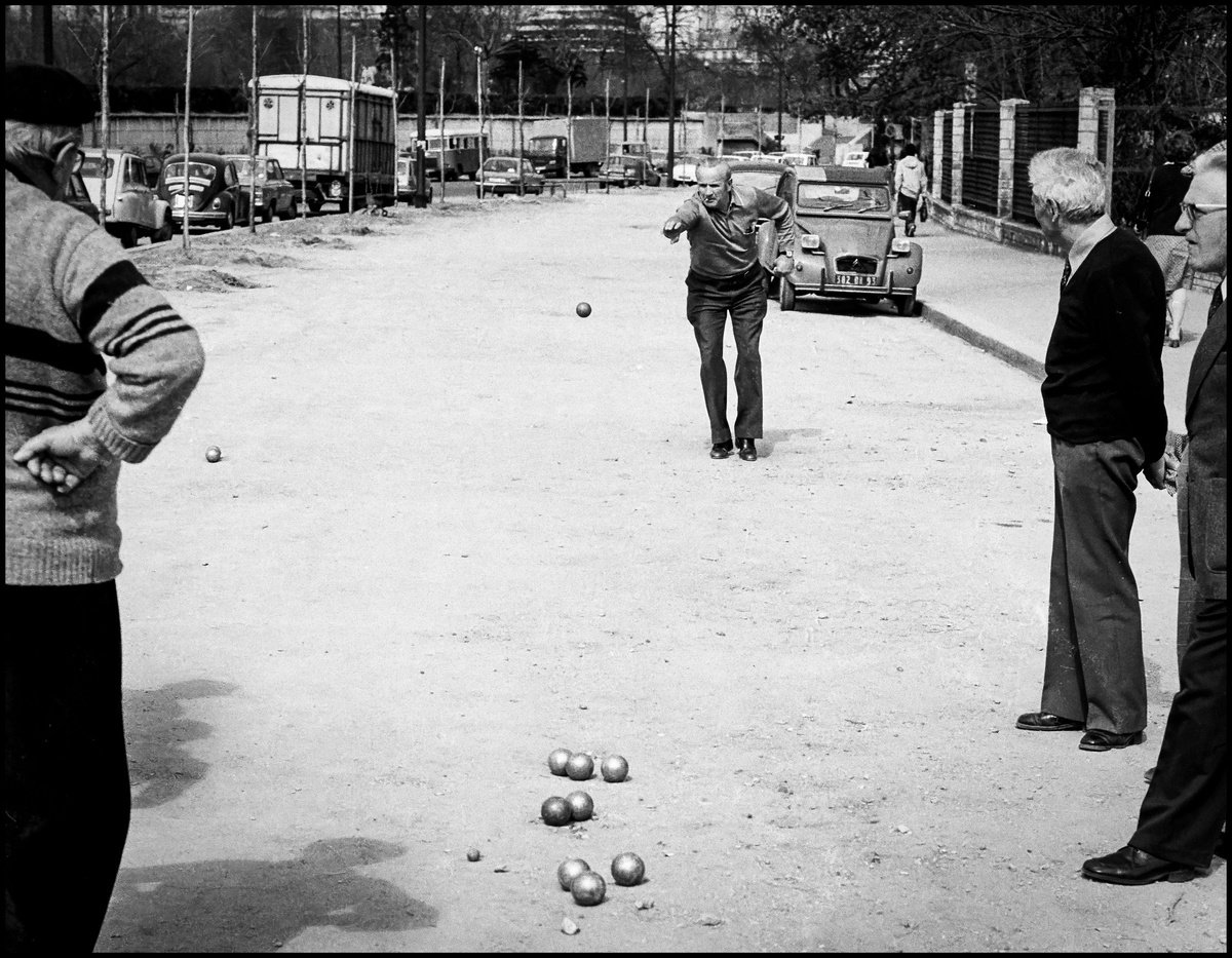 Photorealistic Portrait Photograph By Robbert Frank Hagens, 23 X 17", Jeu De Boules Ii - Seine Paris, Original Artwork