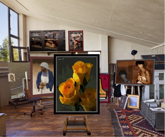 THREE ROSES L