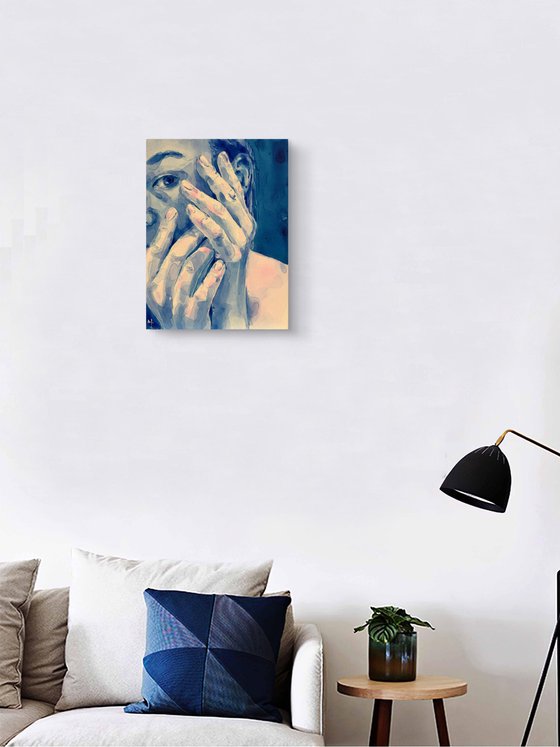 Blue Аttentive gaze