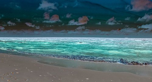 Beach panorama by Sumit Mehndiratta