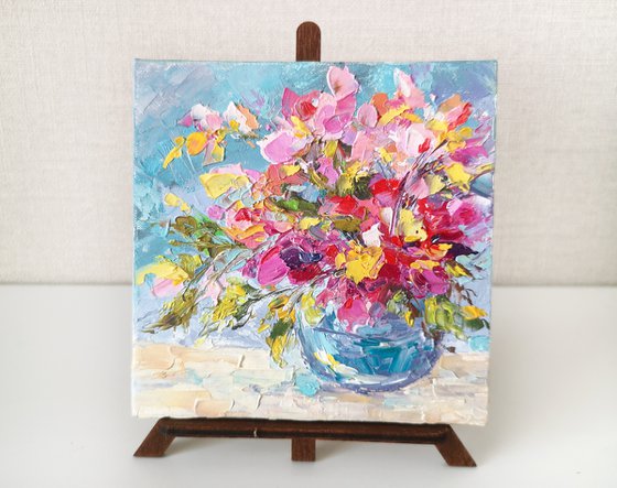 Wild flowers bouquet in vase. Impressionist small floral painting