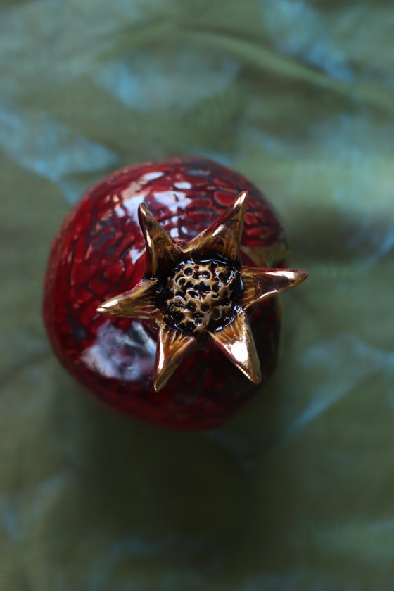 Pomegranate. Gold and Red