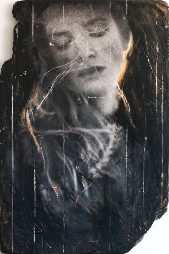 "Prayer" (60x40x2cm) - Unique portrait artwork on wood (abstract, portrait, gouache, original, painting, coffee, acrylic, oil, watercolor, encaustics, beeswax, resin, wood, fingerpaint)