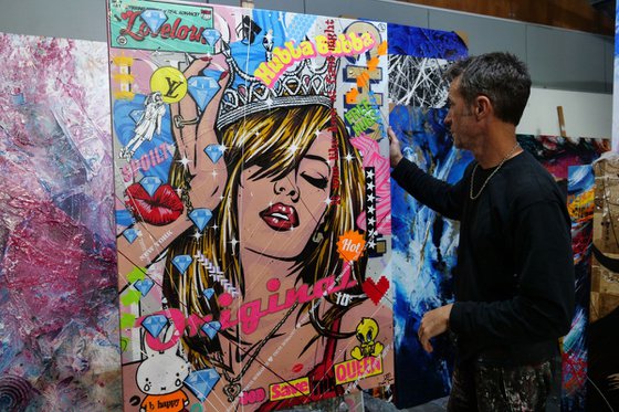 Sugar Queen 140cm x 100cm Colourful Textured Urban Pop Art