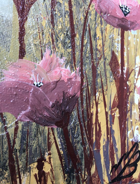 Pink poppies on gold leaf