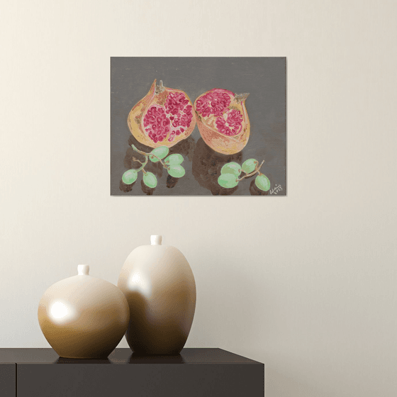 Pomegranate and grapes
