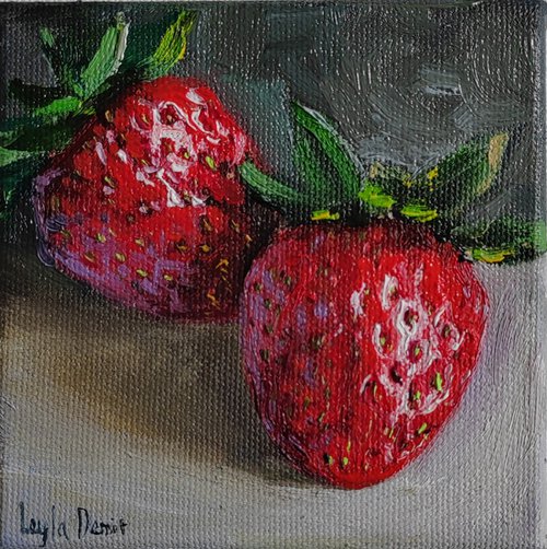 Strawberry still life by Leyla Demir