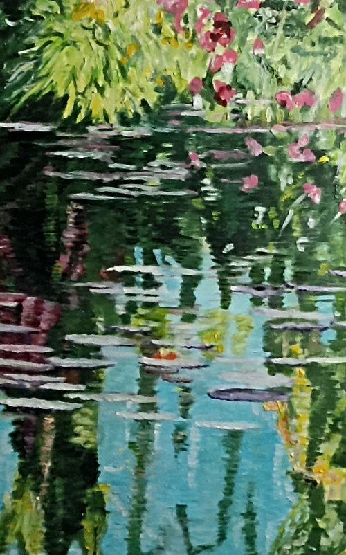 Waterlilies and reflections by Isabelle Lucas
