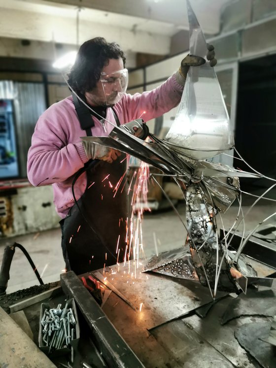 Stunning stainless steel welded large scale sculpture Space bird about flying brutalist deconstructivism by master Kloska